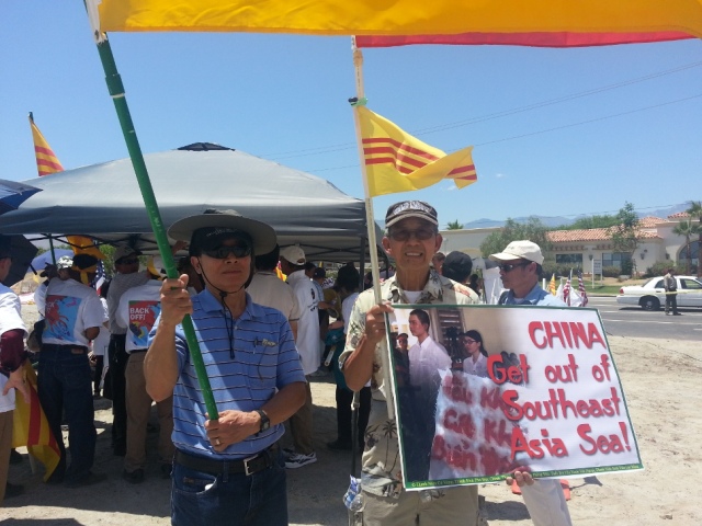 Saigon - Người Việt ở Nam Cali biểu tình chống Tập Cận Bình Image012